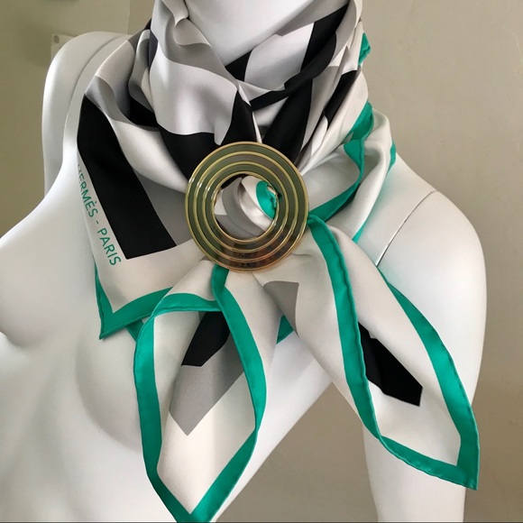 SCARVES @Top_Of_The_Mark - Picture 9 of 16